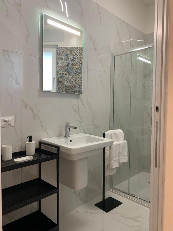 Nautilus Room&Apartment 滨海波利尼亚诺 外观 照片